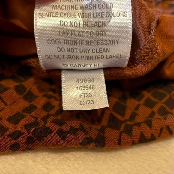 Garnet Hill- Green Cotton Brown & Black Square Pattern V-Neck Top- Size Medium - Picture 9 of 9